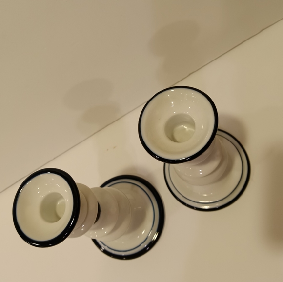 Vintage Dansk Bistro Christianshavn Candlesticks  Classic White Navy Blue Trim - Picture 4 of 7